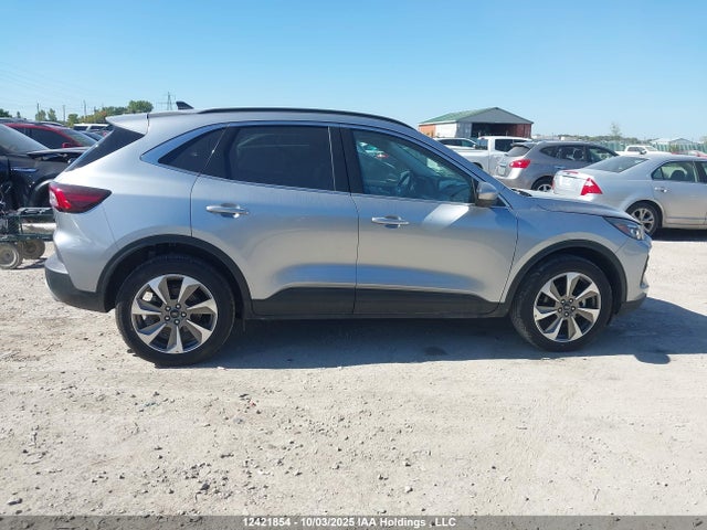 1FMCU9JAXRUA94127 Ford gtdi a