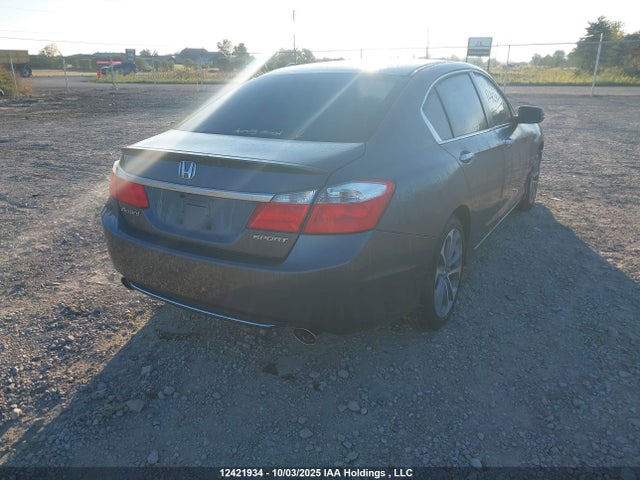 1HGCR2E57EA800834 Honda k24w1
