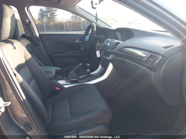 1HGCR2E57EA800834 Honda k24w1