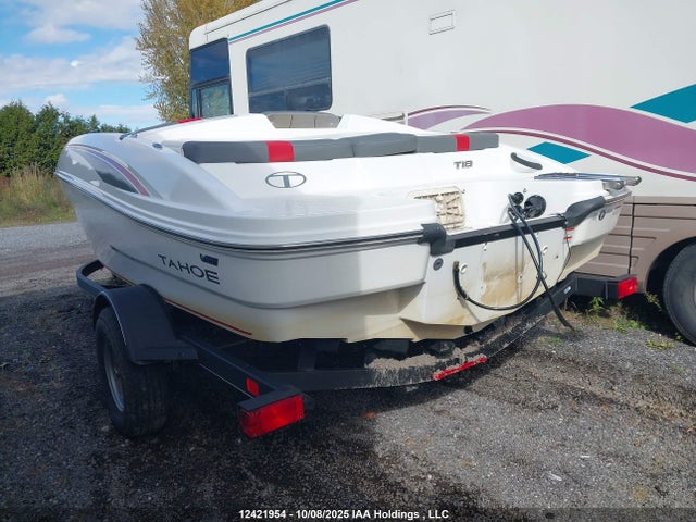 7J515CJ12NB001499 Tahoe 2022