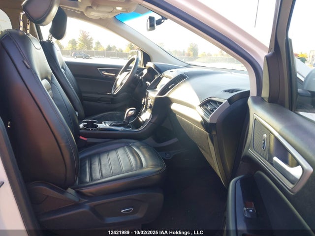 12421989 :رقم المزاد ، 2FMPK4J83HBB99815 vin ، 2017 Ford Edge مزاد بيع