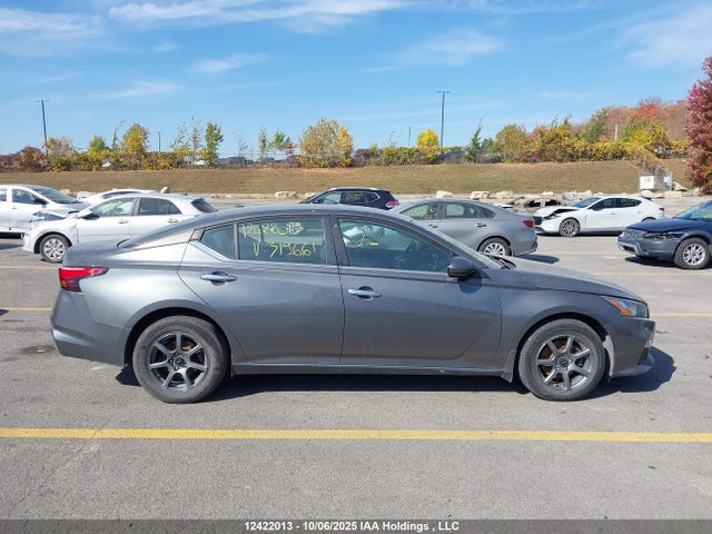 1N4BL4BW9KN319661 Nissan Altima