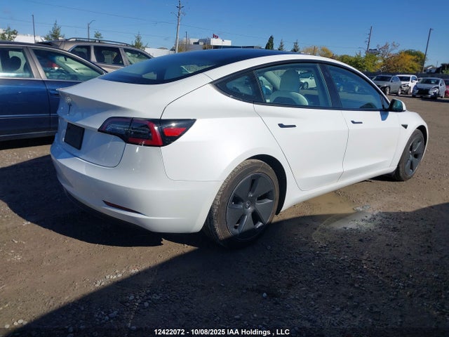 Tesla MODEL 3 2021 5YJ3E1EA4MF092744 Image 4
