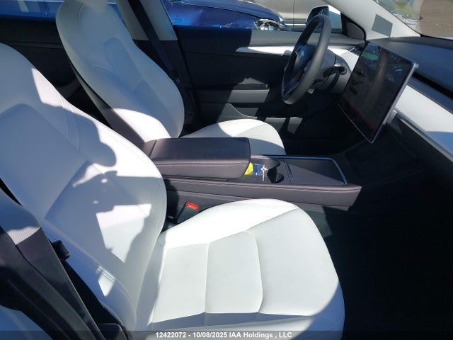 Tesla MODEL 3 2021 5YJ3E1EA4MF092744 Image 5