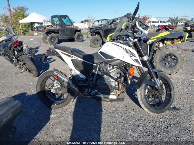 KTM 690 Duke 2018 VBKLDV40XJM714557 Image 13