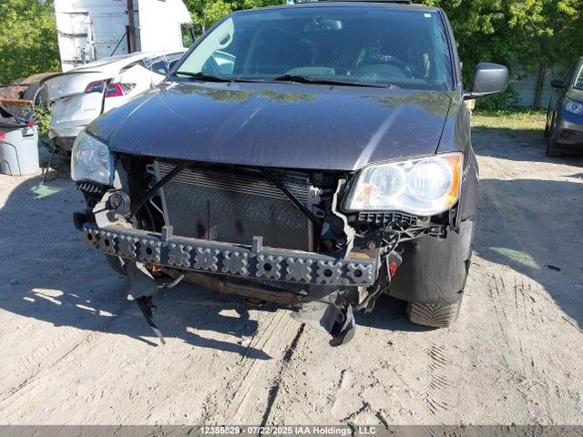 2C4RDGBG9HR741621 Dodge Grand Caravan
