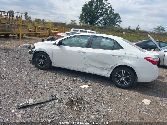 Toyota 2zr-fe 2016 2T1BURHE5GC732061 Image 14