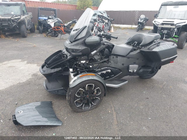 Can-Am 1330 Ace 2021 2BXNBDD26MV005659 Image 2