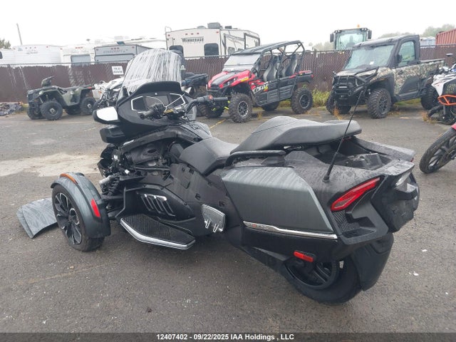 Can-Am 1330 Ace 2021 2BXNBDD26MV005659 Image 3
