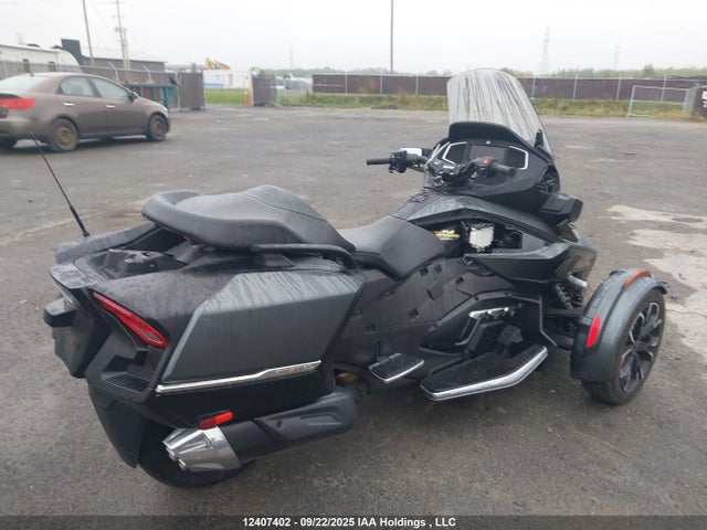 Can-Am 1330 Ace 2021 2BXNBDD26MV005659 Image 4