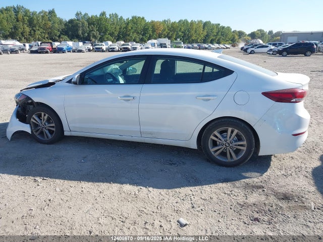 KMHD84LF3HU100921 Hyundai 2017