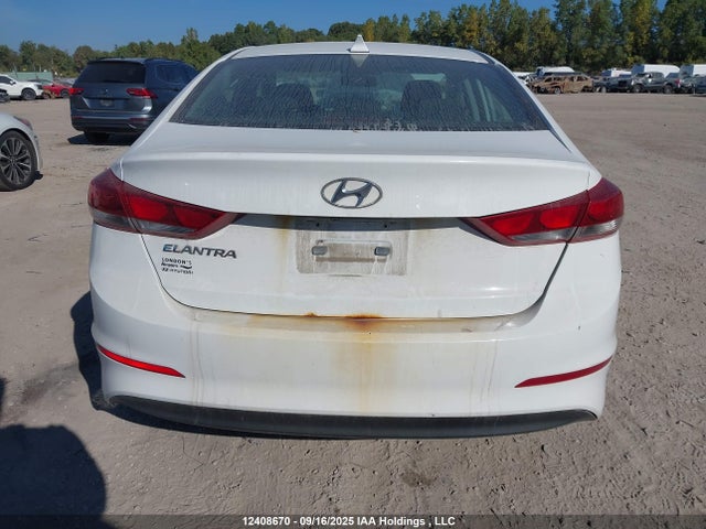 KMHD84LF3HU100921 Hyundai 2017