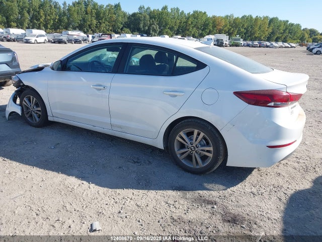 KMHD84LF3HU100921 Hyundai 2017