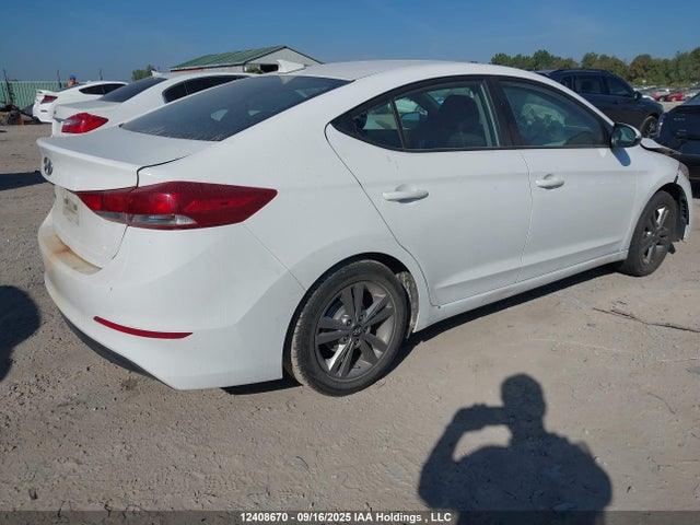 KMHD84LF3HU100921 Hyundai 2017