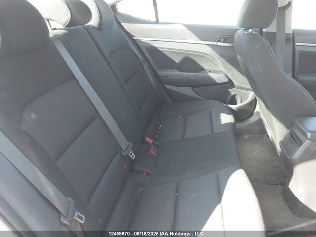 KMHD84LF3HU100921 Hyundai 2017