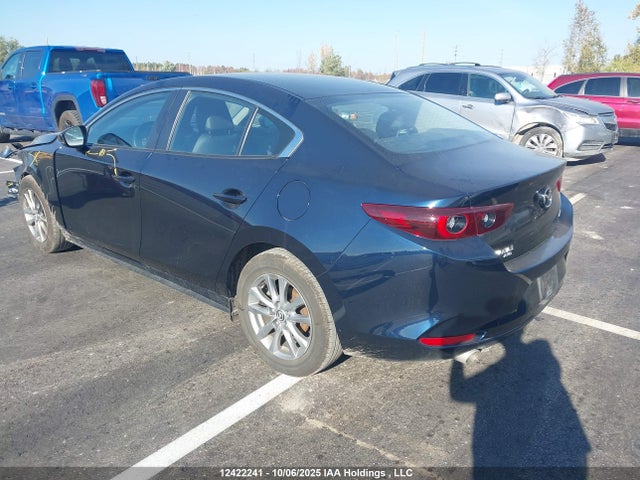 12422241 :رقم المزاد ، JM1BPBCM4R1710184 vin ، 2024 Mazda Mazda3 مزاد بيع