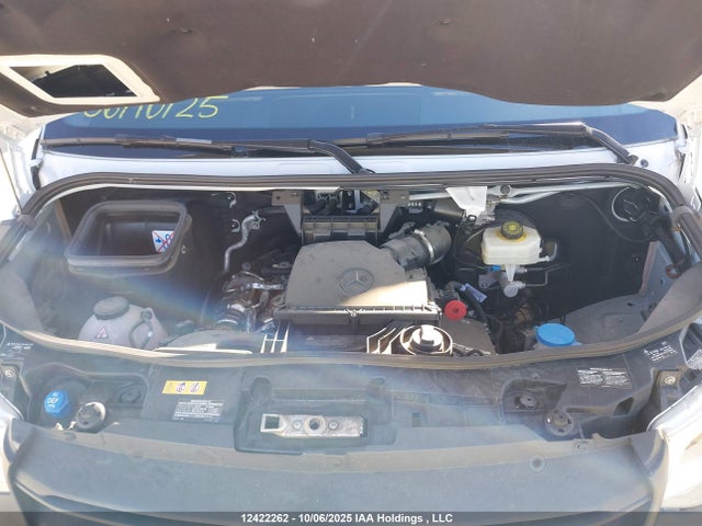W1Y4KCHY7RP687324 Mercedes-Benz om654