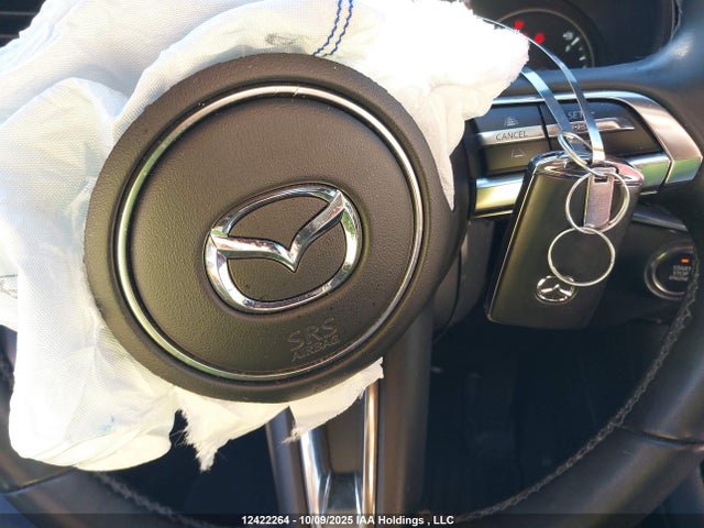 JM1BPBMYXP1617796 Mazda py