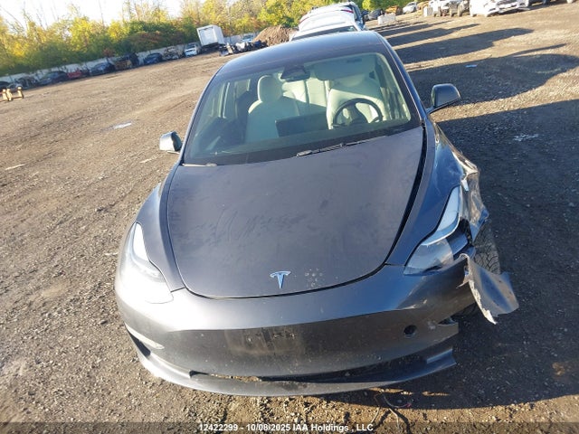 5YJ3E1EB3NF101850 Tesla MODEL 3