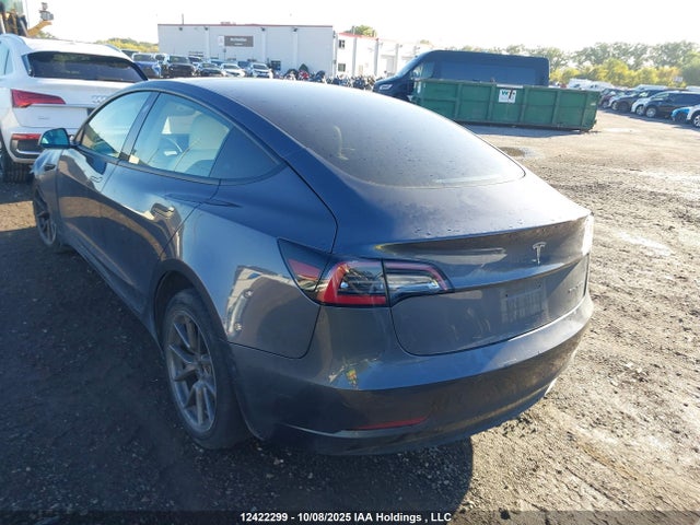 5YJ3E1EB3NF101850 Tesla MODEL 3