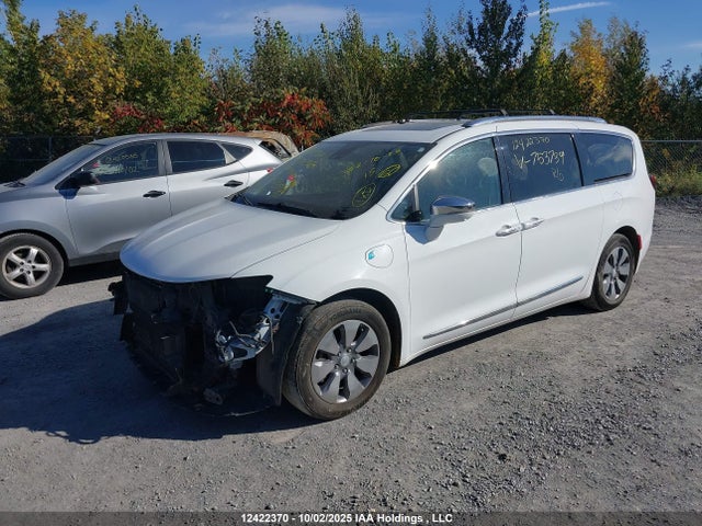 2C4RC1N7XHR753739 Chrysler Pacifica Hybrid Platinum