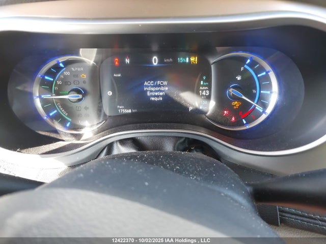 2C4RC1N7XHR753739 Chrysler Pacifica Hybrid Platinum