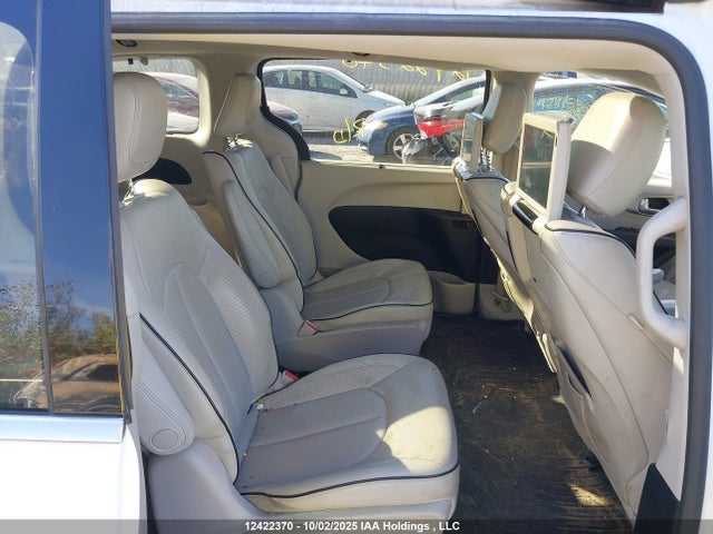 2C4RC1N7XHR753739 Chrysler Pacifica Hybrid Platinum