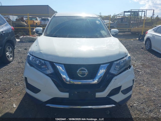 5N1AT2MV9JC762770 Nissan Rogue