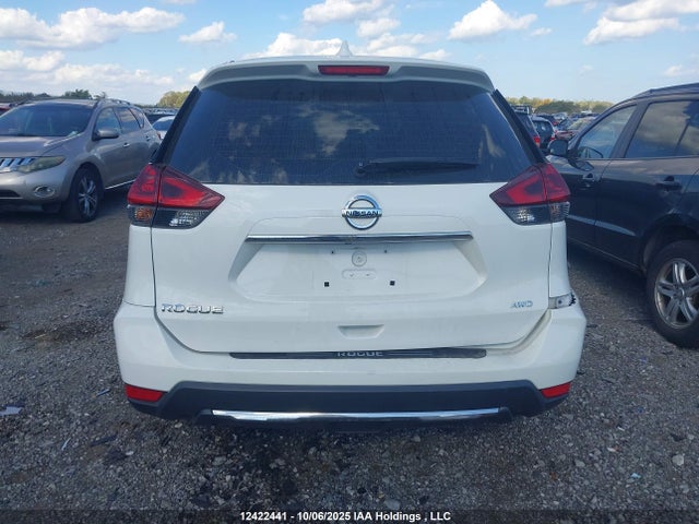 5N1AT2MV9JC762770 Nissan Rogue