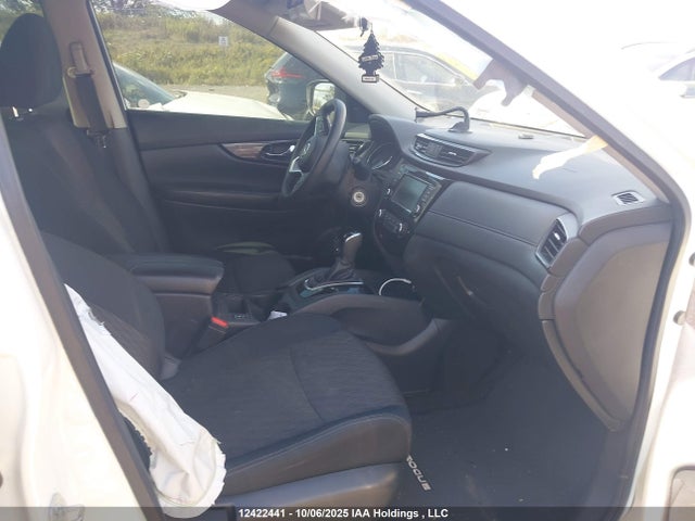 5N1AT2MV9JC762770 Nissan Rogue