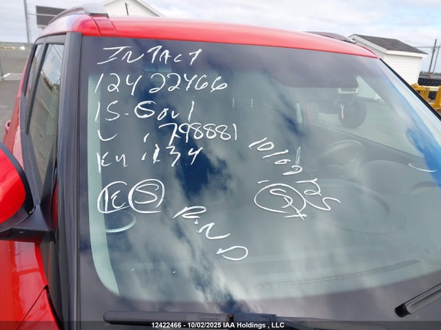 KIA dohc gdi nu 2015 KNDJP3A57F7798881 Image 18