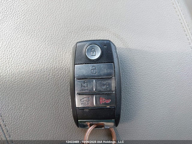 KNDME5C14F6062446 KIA Sedona Sxl