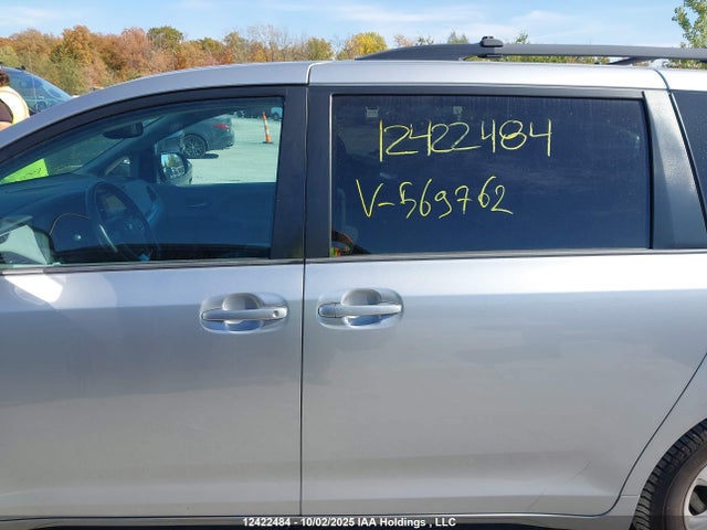 5TDKK3DC1FS569762 Toyota 2gr-fks