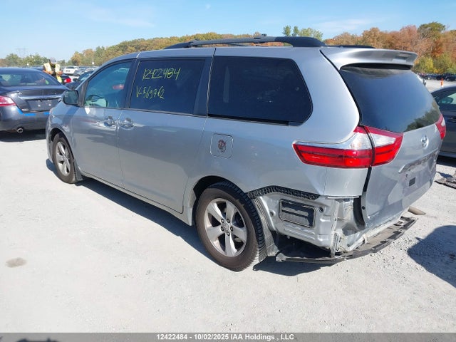 5TDKK3DC1FS569762 Toyota 2gr-fks