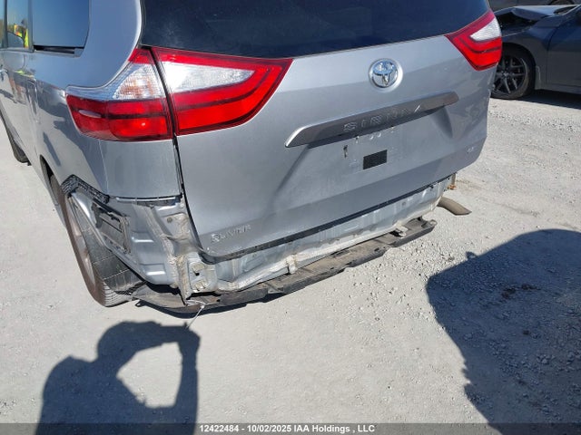 5TDKK3DC1FS569762 Toyota 2gr-fks