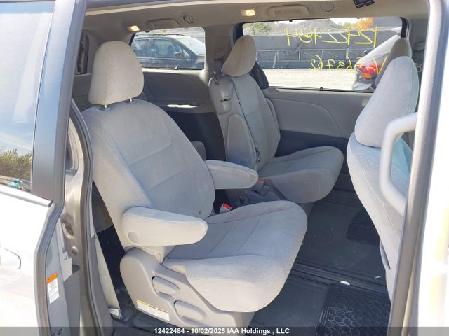 5TDKK3DC1FS569762 Toyota 2gr-fks