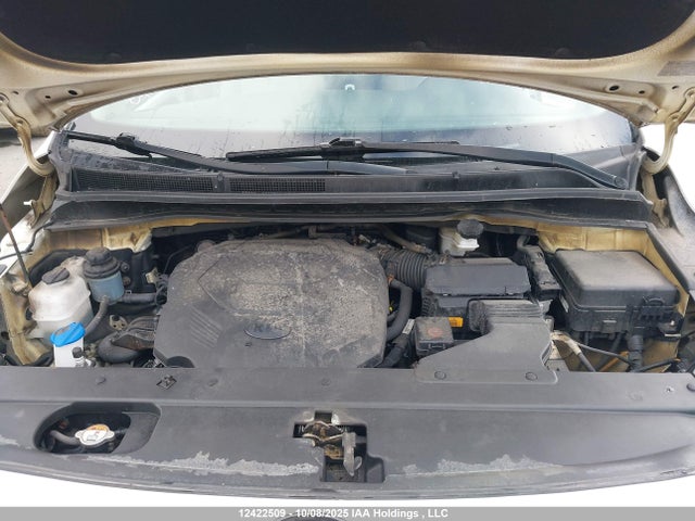 12422509 :رقم المزاد ، KNDMB5C13M6676541 vin ، 2021 Kia Sedona Lx/ex مزاد بيع