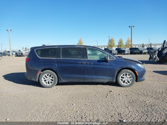 Chrysler Pacifica Lx 2017 2C4RC1CG0HR727072 Image 14