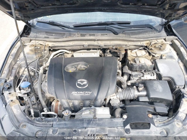 3MZBN1M34JM268615 Mazda py