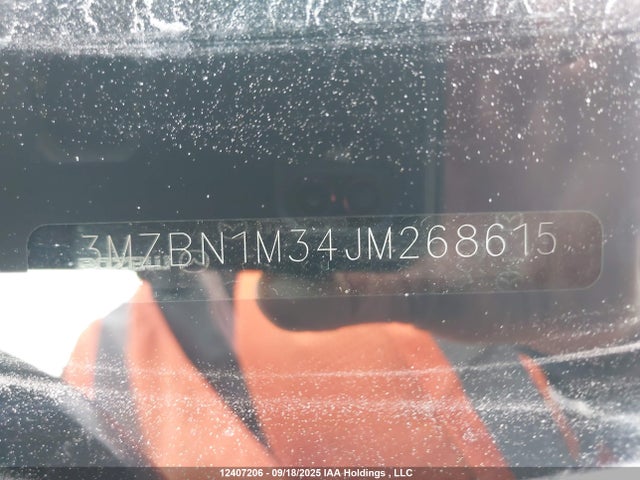 3MZBN1M34JM268615 Mazda py