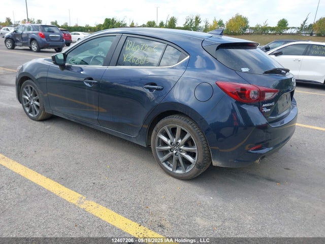 3MZBN1M34JM268615 Mazda py