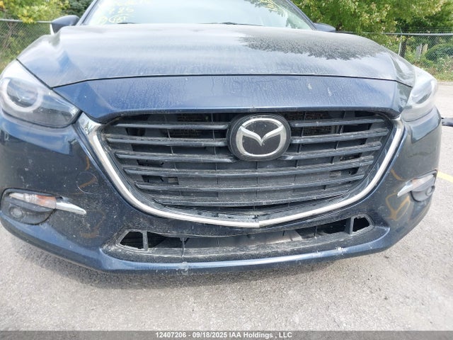 3MZBN1M34JM268615 Mazda py