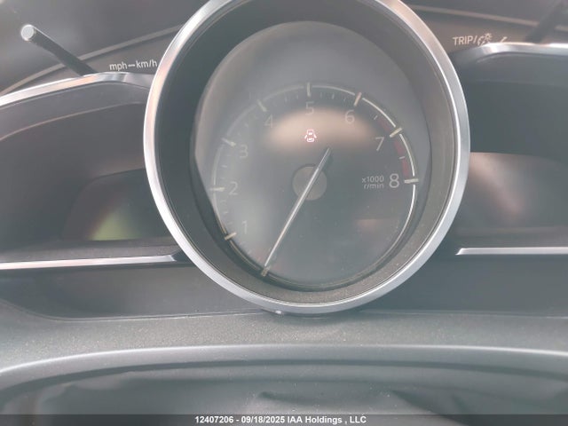 3MZBN1M34JM268615 Mazda py
