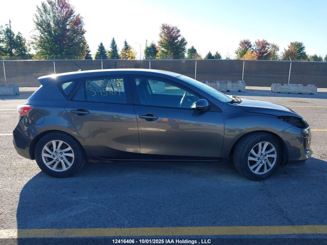 12416406 :رقم المزاد ، JM1BL1KF7C1545909 vin ، 2012 Mazda Mazda3 Gx مزاد بيع