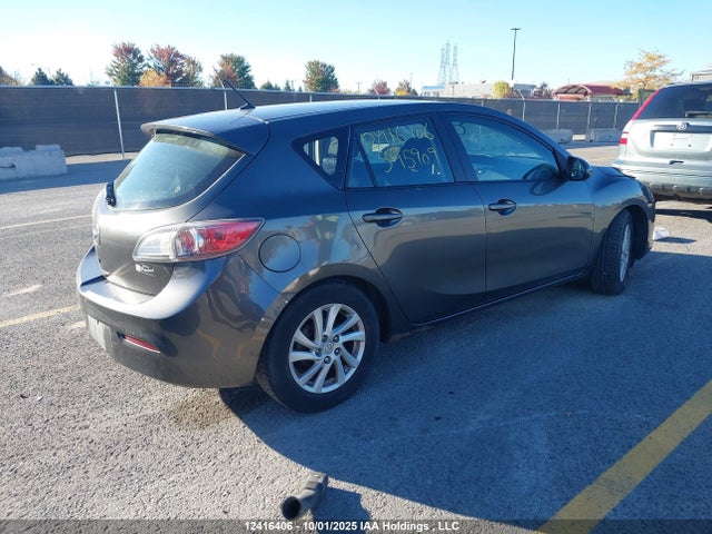 12416406 :رقم المزاد ، JM1BL1KF7C1545909 vin ، 2012 Mazda Mazda3 Gx مزاد بيع