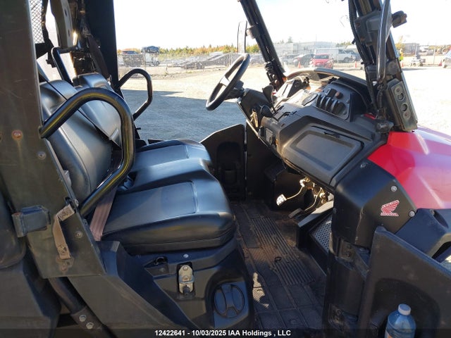 1HFVE0213H4300087 Honda Sxs700 M4