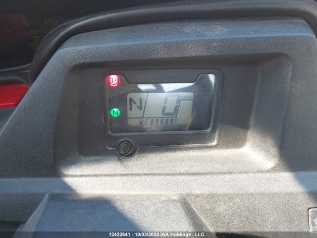 1HFVE0213H4300087 Honda Sxs700 M4