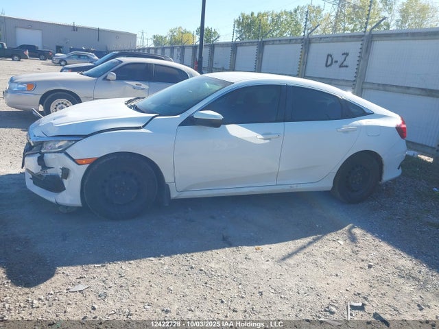 12422728 :رقم المزاد ، 2HGFC2F50JH010882 vin ، 2018 Honda Civic Lx مزاد بيع
