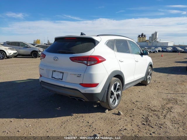 Hyundai 2016 2016 KM8J3CA29GU180235 Image 4