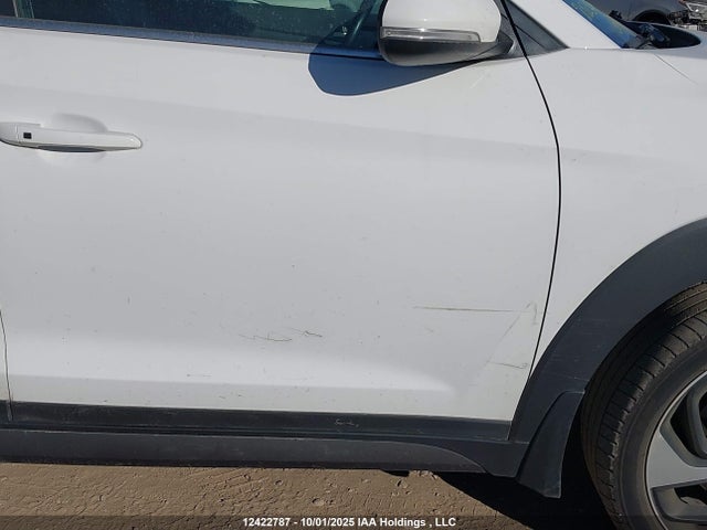 Hyundai 2016 2016 KM8J3CA29GU180235 Image 6